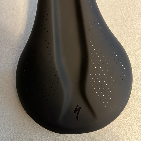 Bicycle seat brand new - Picture 3 of 4